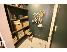 9330 107 Av Nw, Edmonton, AB T5H0T5 Photo 17