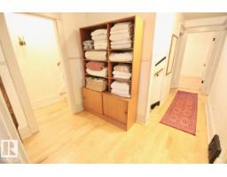 9330 107 Av Nw, Edmonton, AB T5H0T5 Photo 22