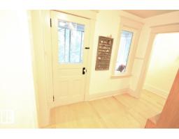 9330 107 Av Nw, Edmonton, AB T5H0T5 Photo 23