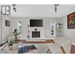 Media - 2 Jubilee Court, Brampton, ON L6S2H2 Photo 11