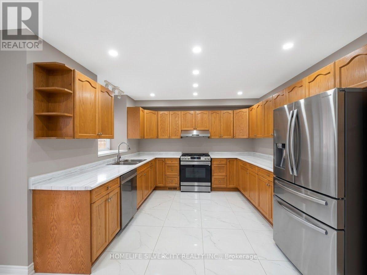483 ONTARIO STREET, Woodstock (Woodstock - South) — photo 4