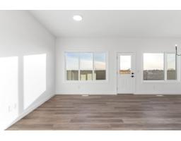 19107 20 Av Nw, Edmonton, AB T6M3E8 Photo 18