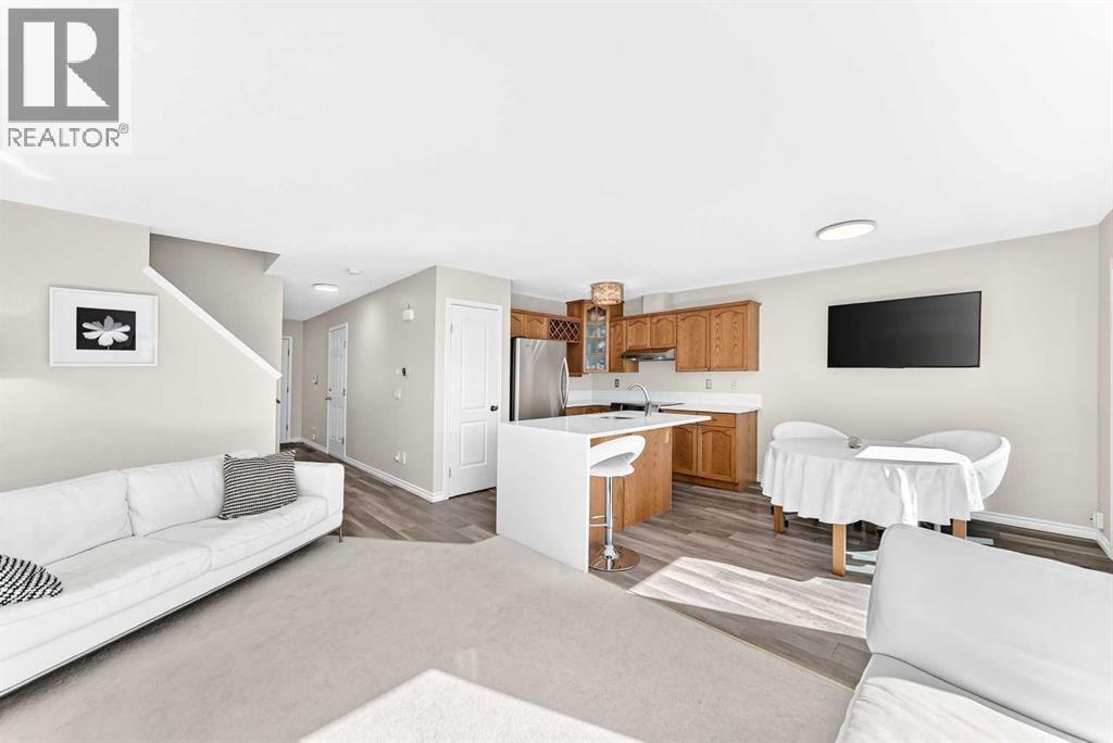 21 Rocky Vista Circle NW photo 3