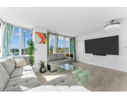 807 9981 Whalley Boulevard, Surrey, BC V3T0G6 Photo 14