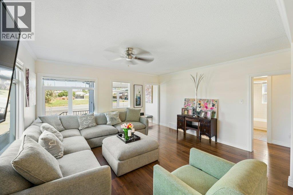  584 Edna Avenue, Penticton