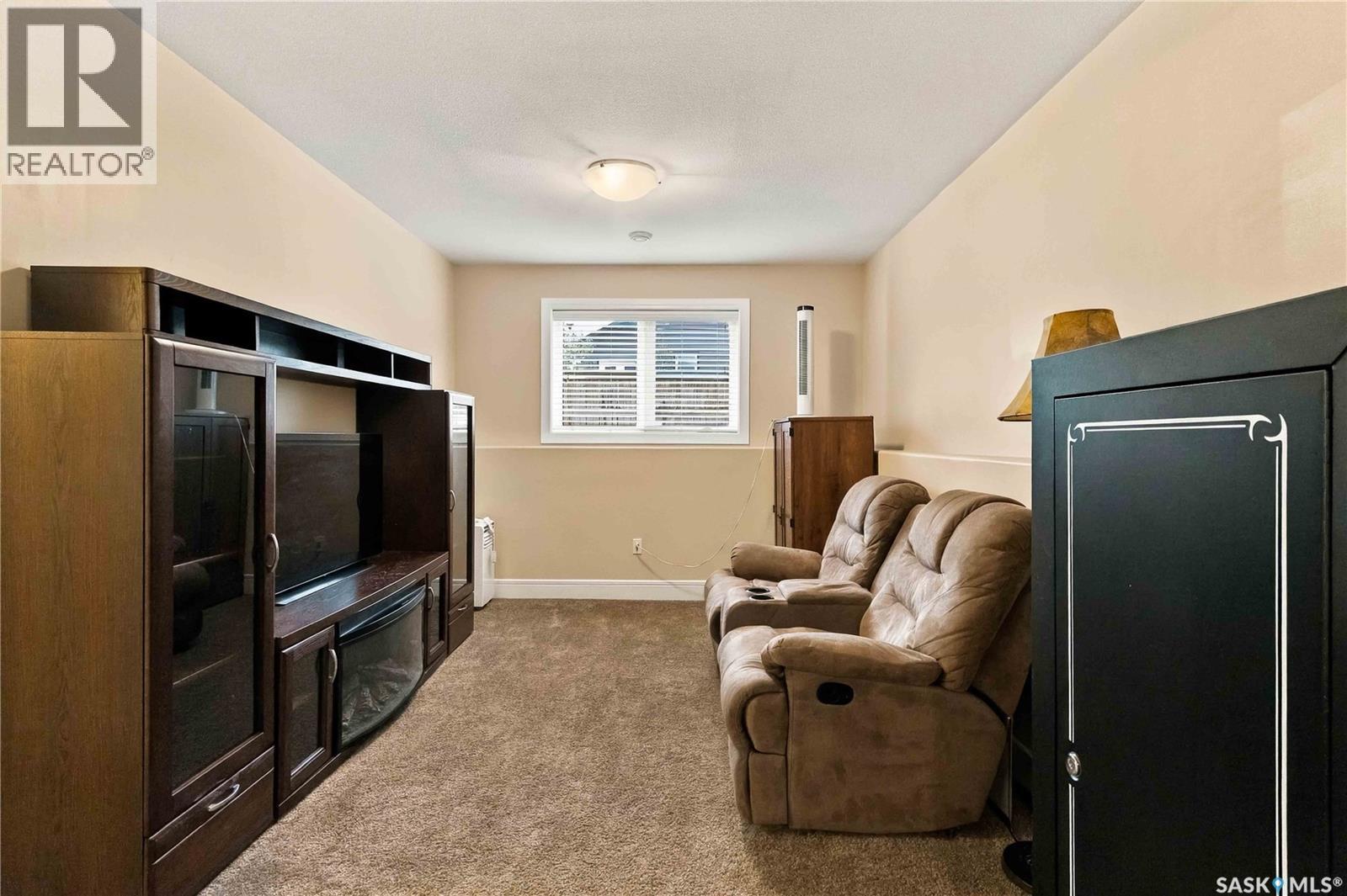 226 Pichler LANE - Image 40