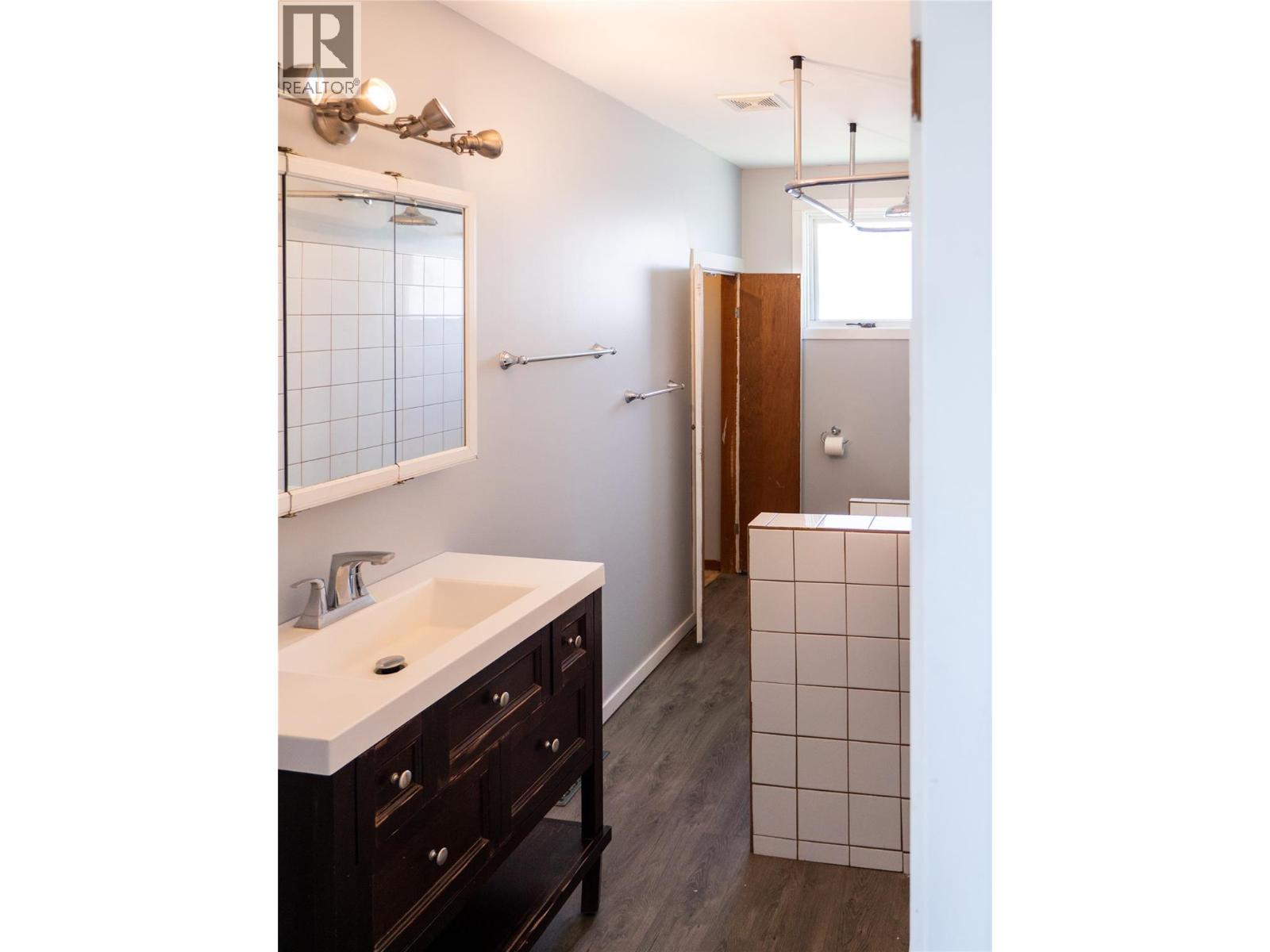 1510 4th Street N - 12
