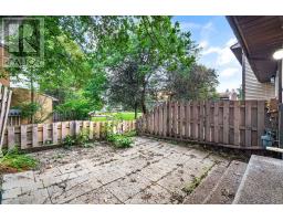 15 - 121 Castlefrank Road, Ottawa, ON K2L2Y1 Photo 46
