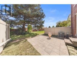 12 - 2f Castlebrook Lane, Ottawa, ON K2G5E2 Photo 26