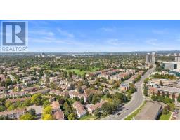 12 - 2f Castlebrook Lane, Ottawa, ON K2G5E2 Photo 33