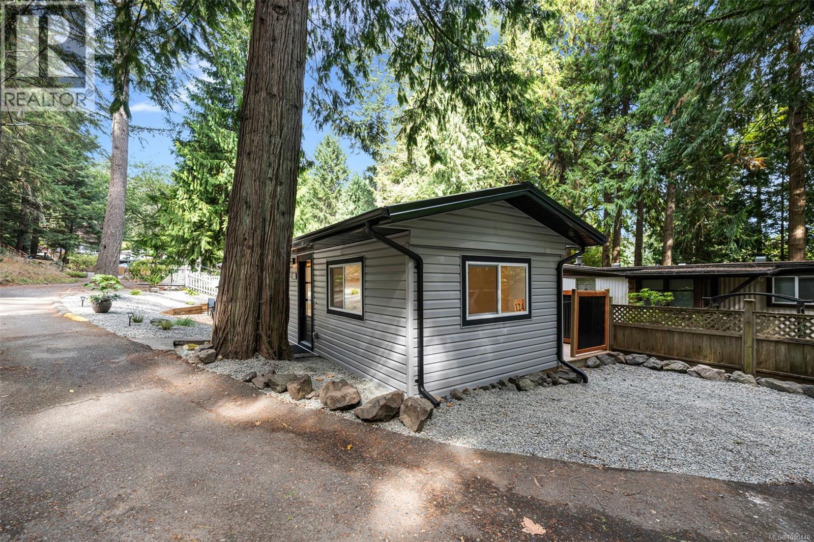 #124 2500 Florence Lake Rd - Image 32