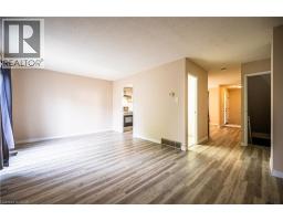 407 Keats Way Unit# 2, Waterloo, ON N2L5S7 Photo 12