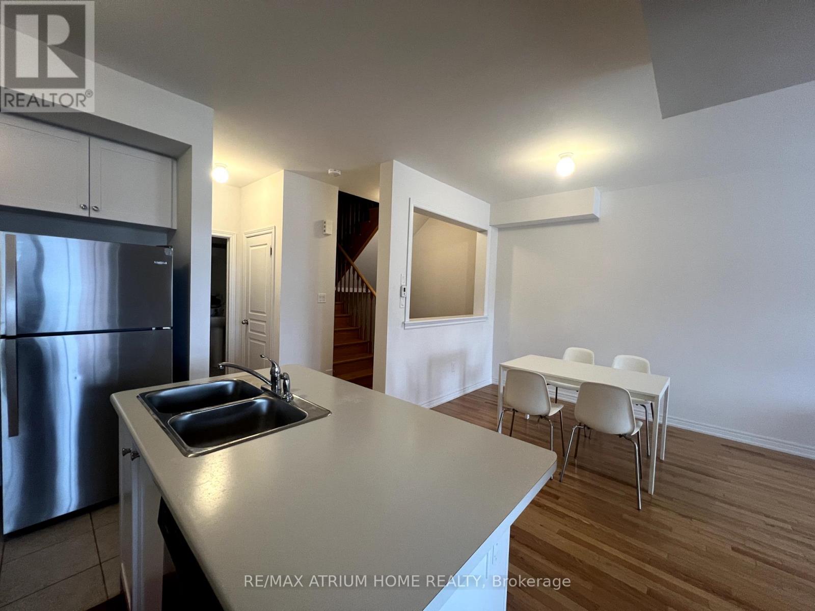 31 JAFFNA LANE, Markham (Berczy) — photo 6