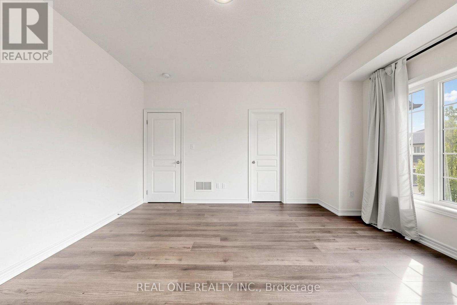 108 HUBNER AVENUE - Image 38