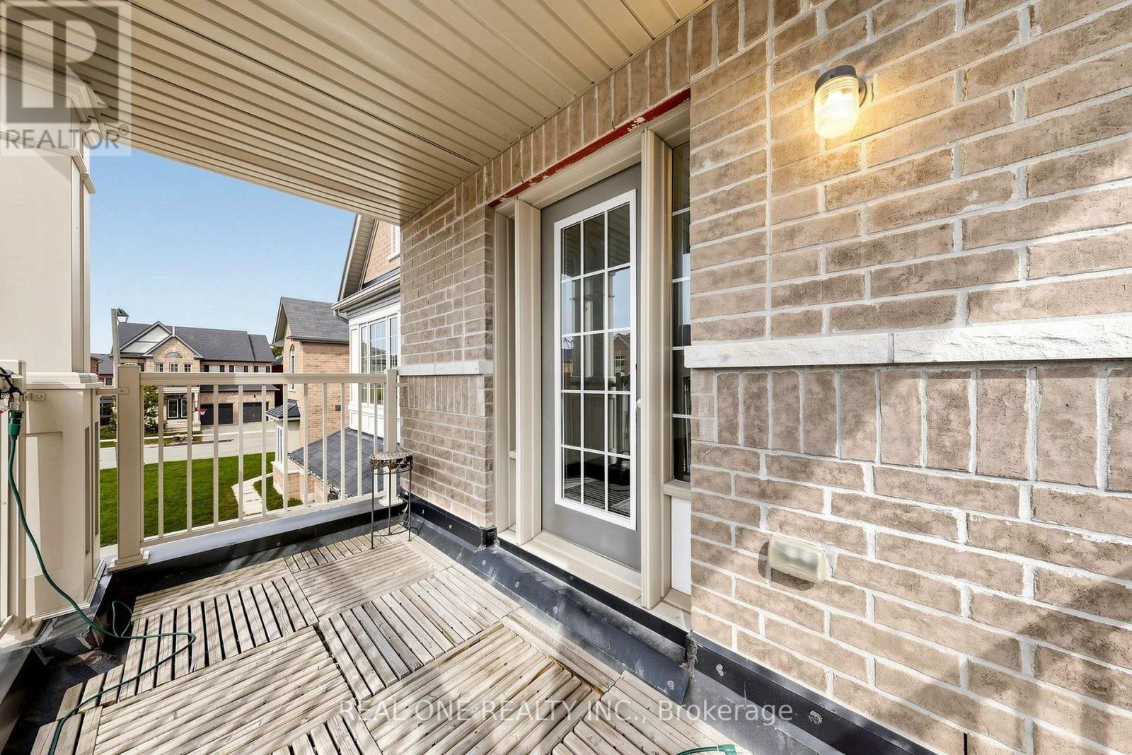 108 HUBNER AVENUE - 4