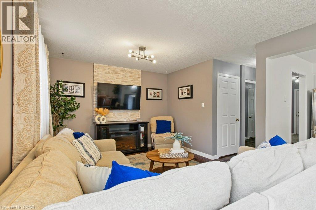 347 BANKSIDE Drive - 14