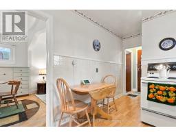 93 Cavell Avenue, Toronto, ON M8V1P4 Photo 12