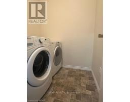 Upper - 25 Kendell Lane, Ingersoll, ON N5C3J1 Photo 8