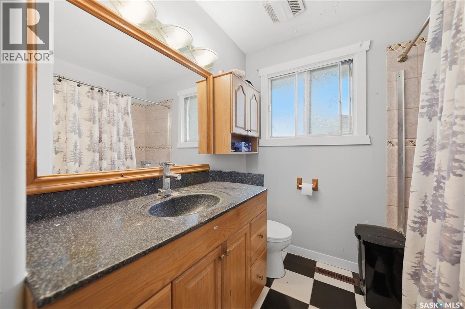 234 Winnipeg AVENUE S, Saskatoon — photo 17