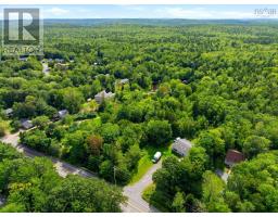 2282 Beaver Bank Road, Beaver Bank, NS B4G1E4 Photo 6