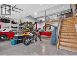 80 Willow Creek Heights, Rural Rocky View County, AB T3R0K3 Photo 40