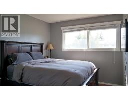 300 3 Street N, Marwayne, AB T0B2X0 Photo 13