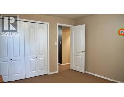300 3 Street N, Marwayne, AB T0B2X0 Photo 23