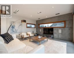 7317 Barnet Road, Burnaby, BC V5A1E5 Photo 6