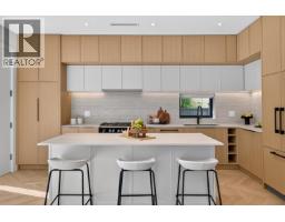 2 58 E 40th Avenue, Vancouver, BC V5W1L4 Photo 9