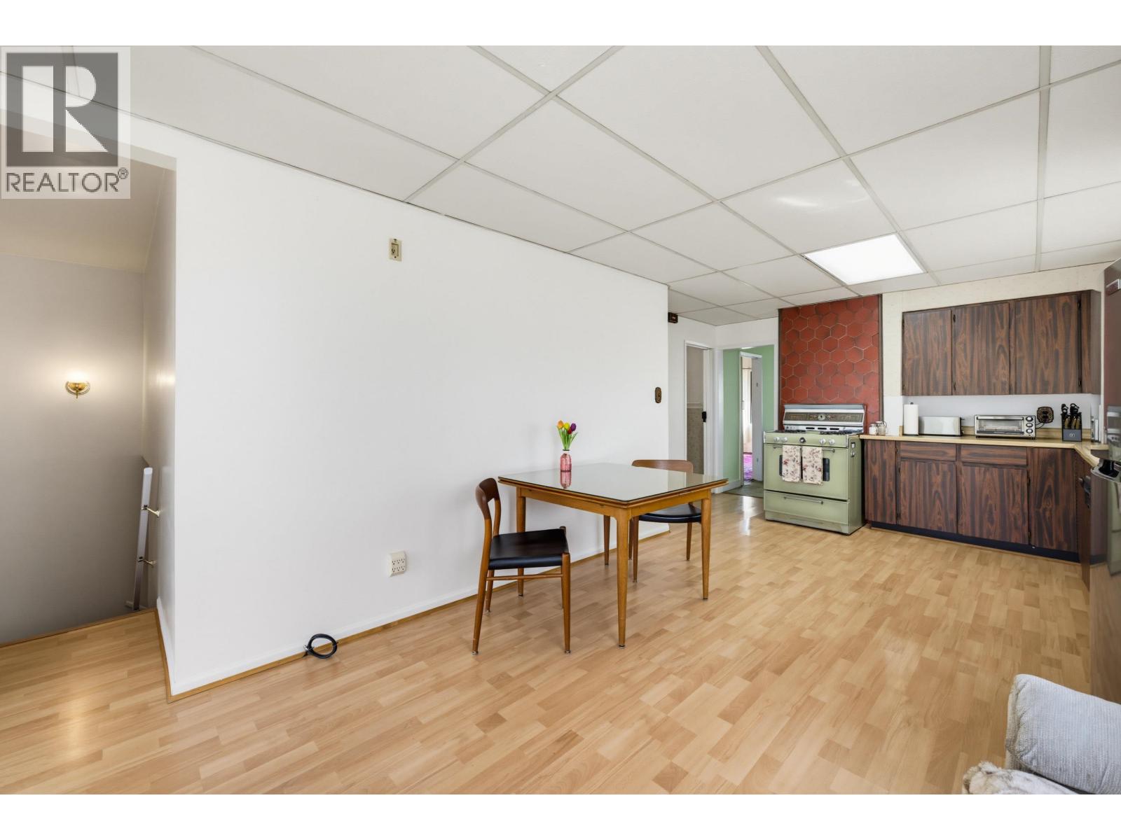 3 Bed, 2 Bath House for Sale in Vancouver – 3587 TRIUMPH STREET, Vancouver – MLS# R3168584 - Image 17