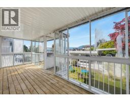 3587 Triumph Street, Vancouver, BC V5K1V2 Photo 39