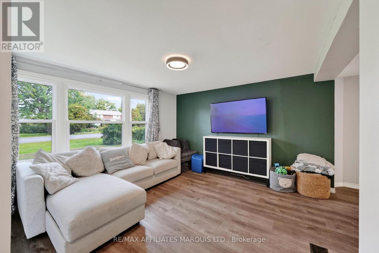 15904 MANNING ROAD, South Stormont — photo 5