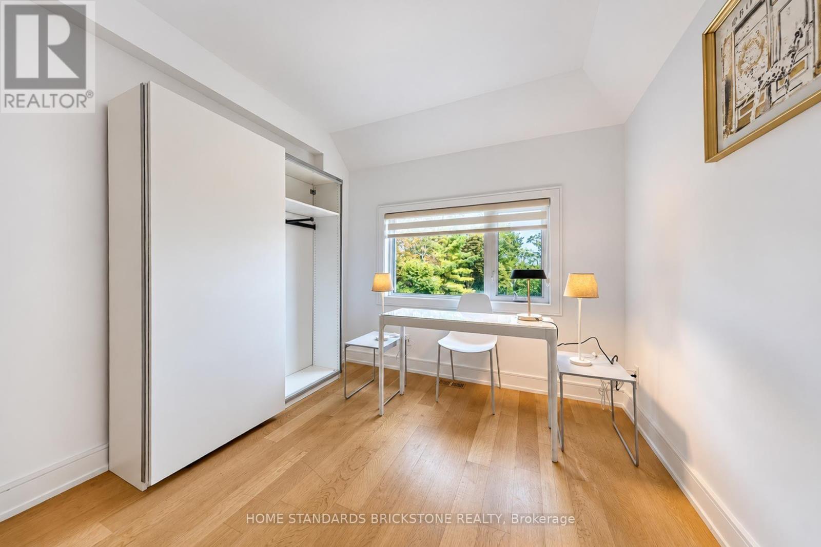 7 HEATHER STREET - 24