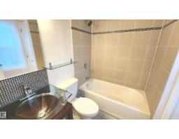 9359 92 St Nw, Edmonton, AB T6C3R8 Photo 13