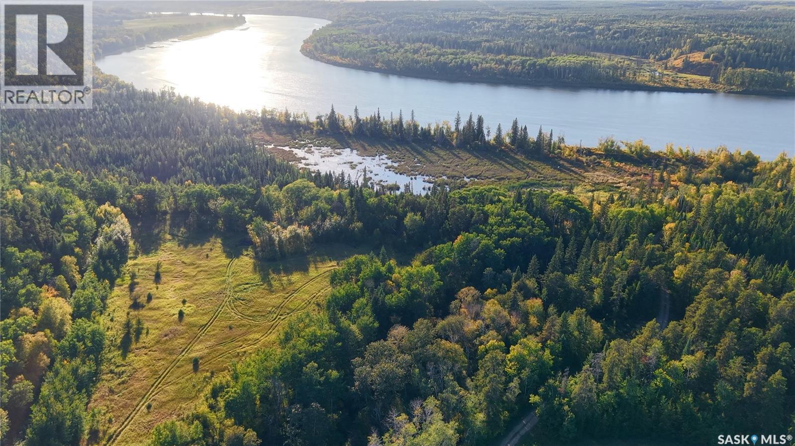 Waterfront land North-East of Nipawin