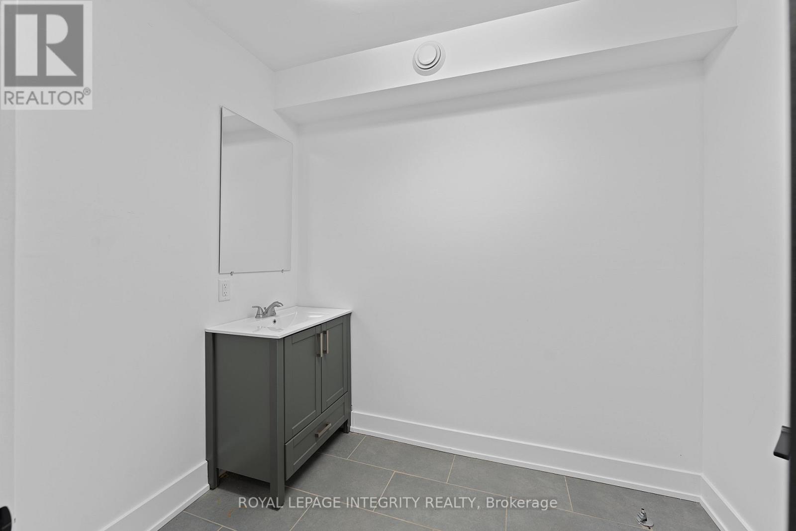 34 MARKET STREET - 11