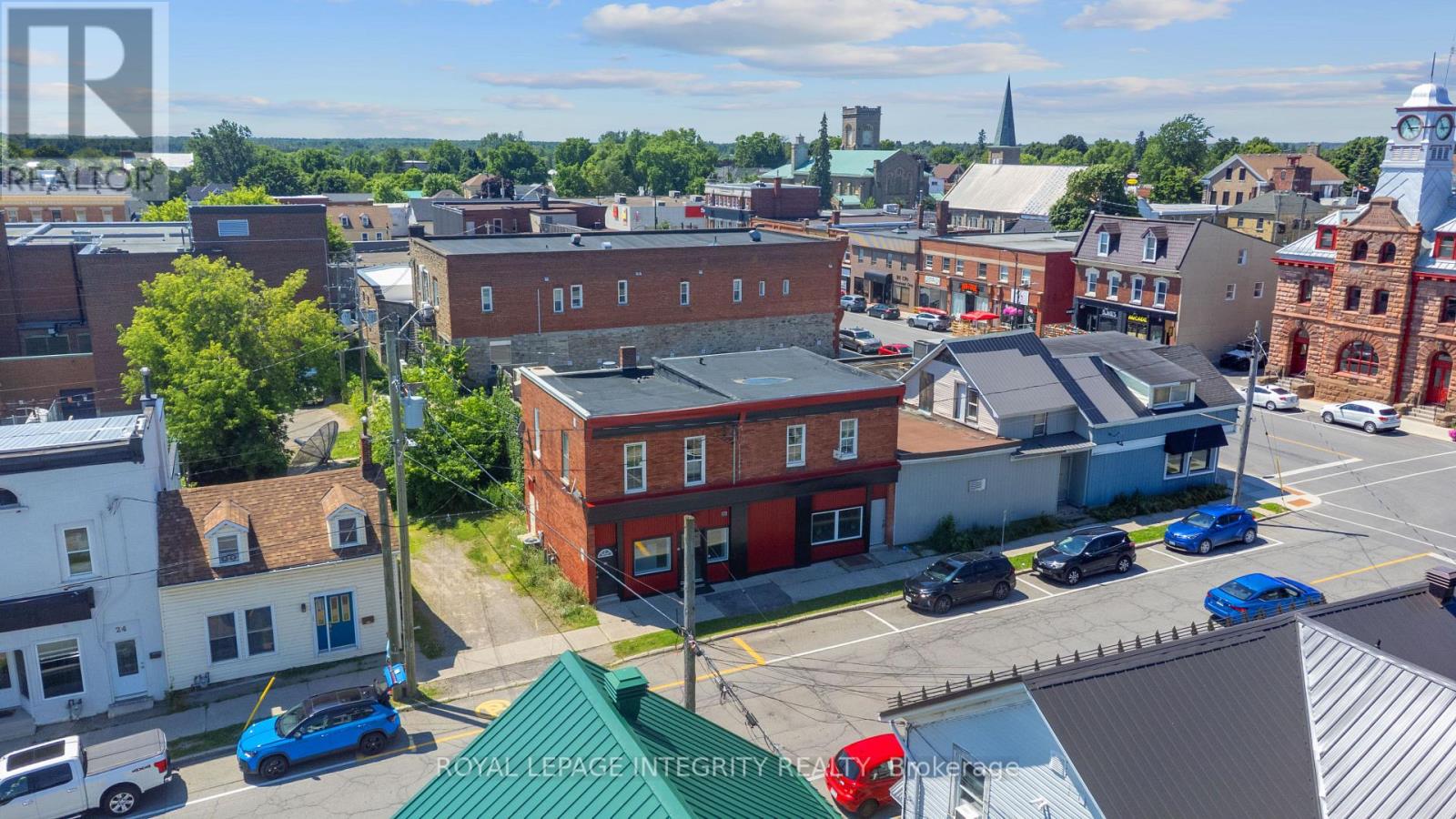 34 MARKET STREET, Smiths Falls — photo 3