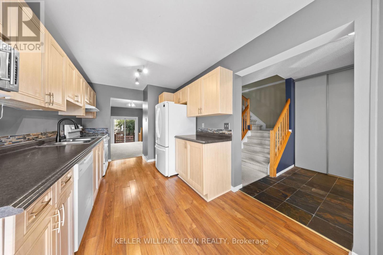 116 HALLEY STREET, Ottawa — photo 6