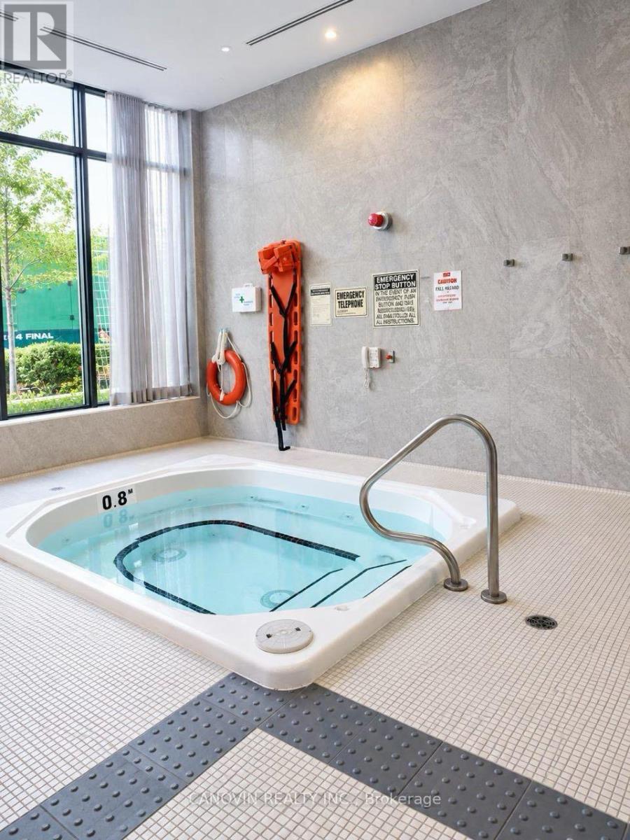 1216 - 7895 JANE STREET E, Vaughan (Concord) — photo 9
