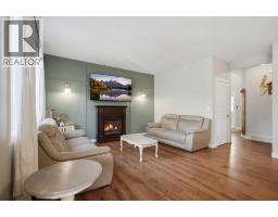 4pc Bathroom - 4906 43 Street, Ponoka, AB T4J1C2 Photo 9