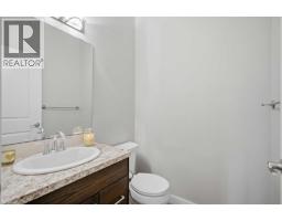4pc Bathroom - 4906 43 Street, Ponoka, AB T4J1C2 Photo 11
