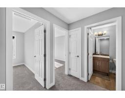 #44 3025 151 Av Nw, Edmonton, AB T5Y3W4 Photo 33