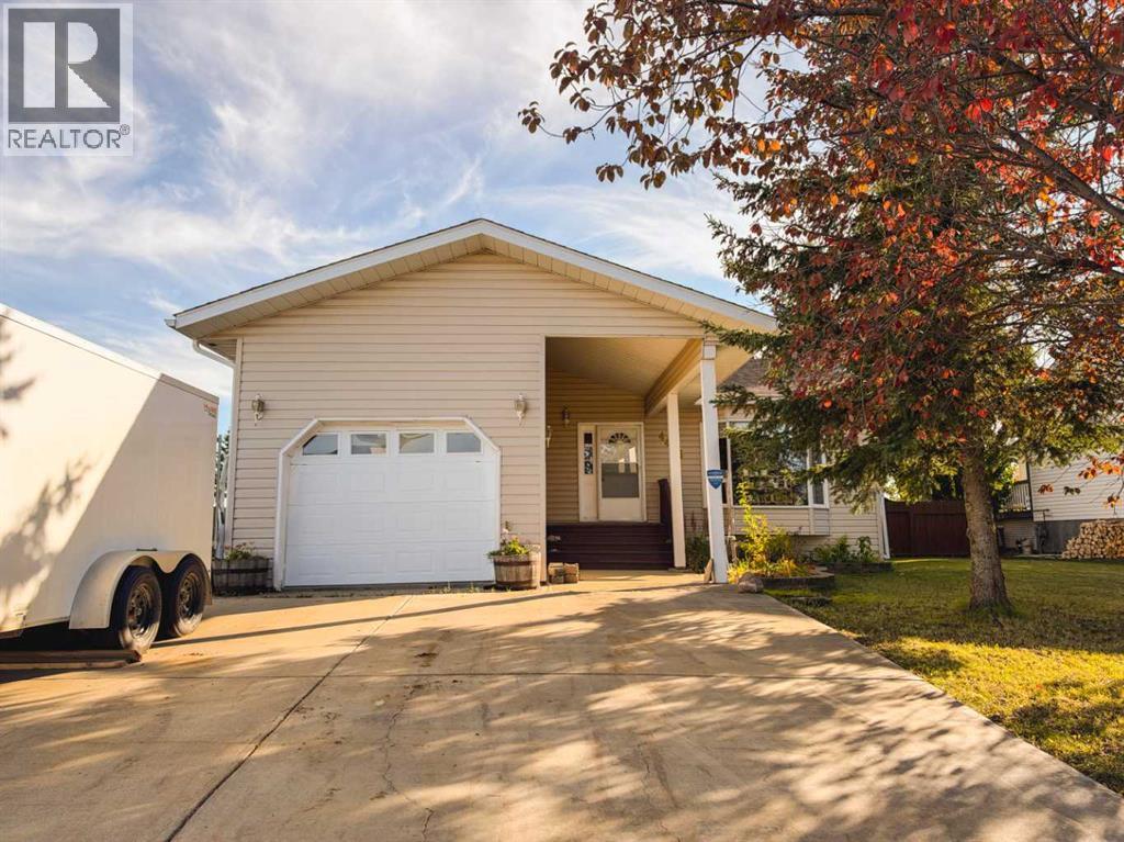 Property for sale at 4415 46 Avenue