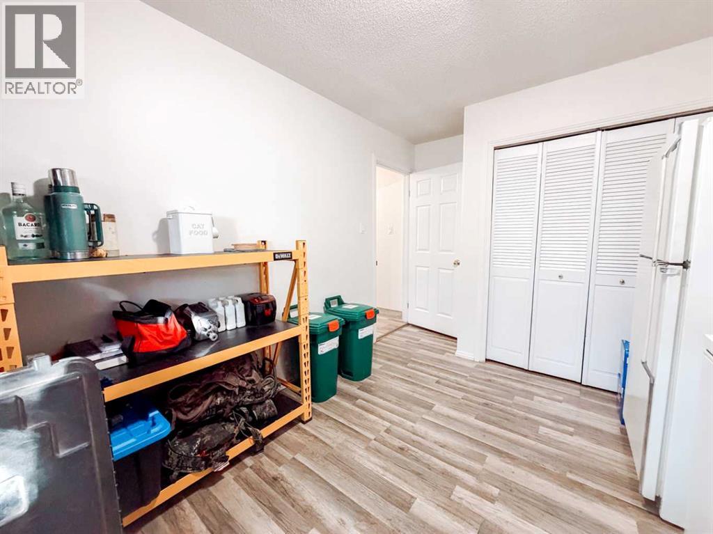 4415 46 Avenue - Image 29