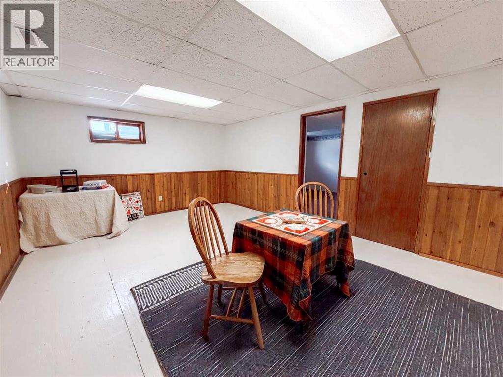 4415 46 Avenue - Image 36