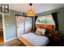 5515 Kleanza Drive, Terrace, BC V8G0A7 Photo 16