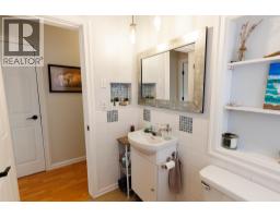 5515 Kleanza Drive, Terrace, BC V8G0A7 Photo 17