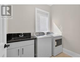128 Garden Avenue, Richmond Hill, ON L4C6M1 Photo 27