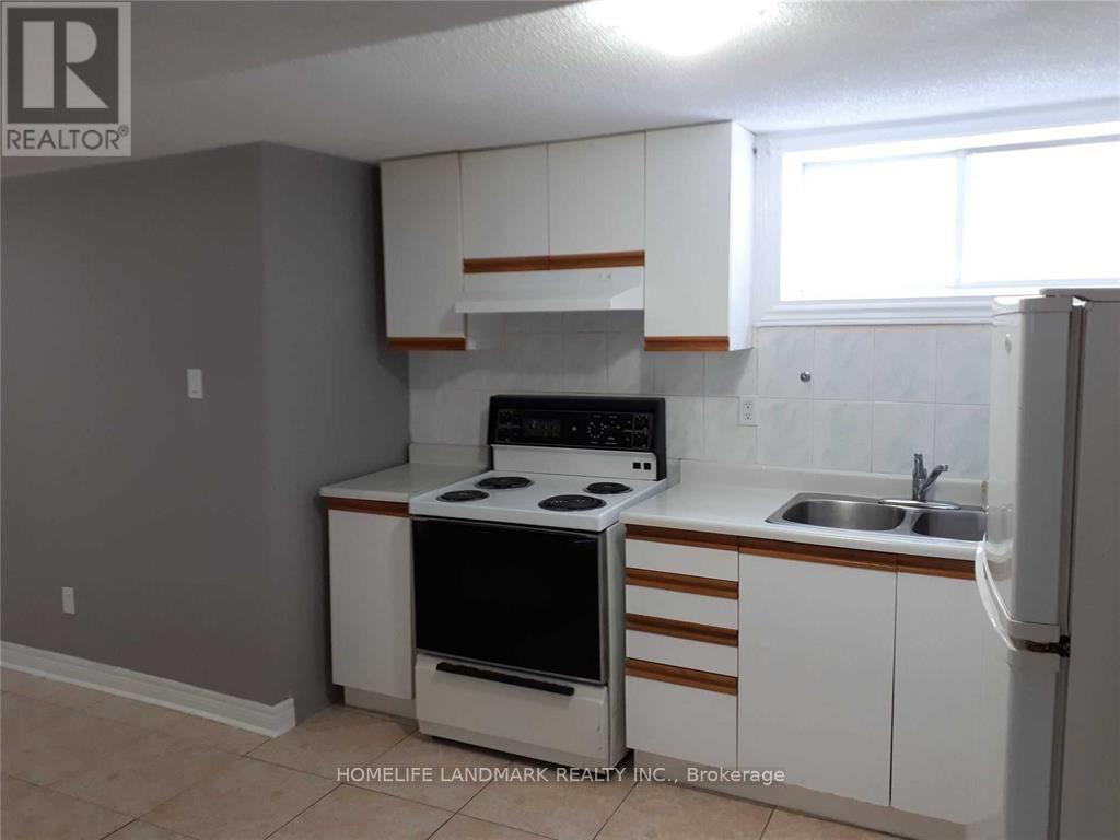#Bsmnt 190 Barrie Street, Bradford West Gwillimbury (Bradford), Ontario, L3Z1R6, Bradford West Gwillimbury (Bradford), Ontario — photo 3 of 5