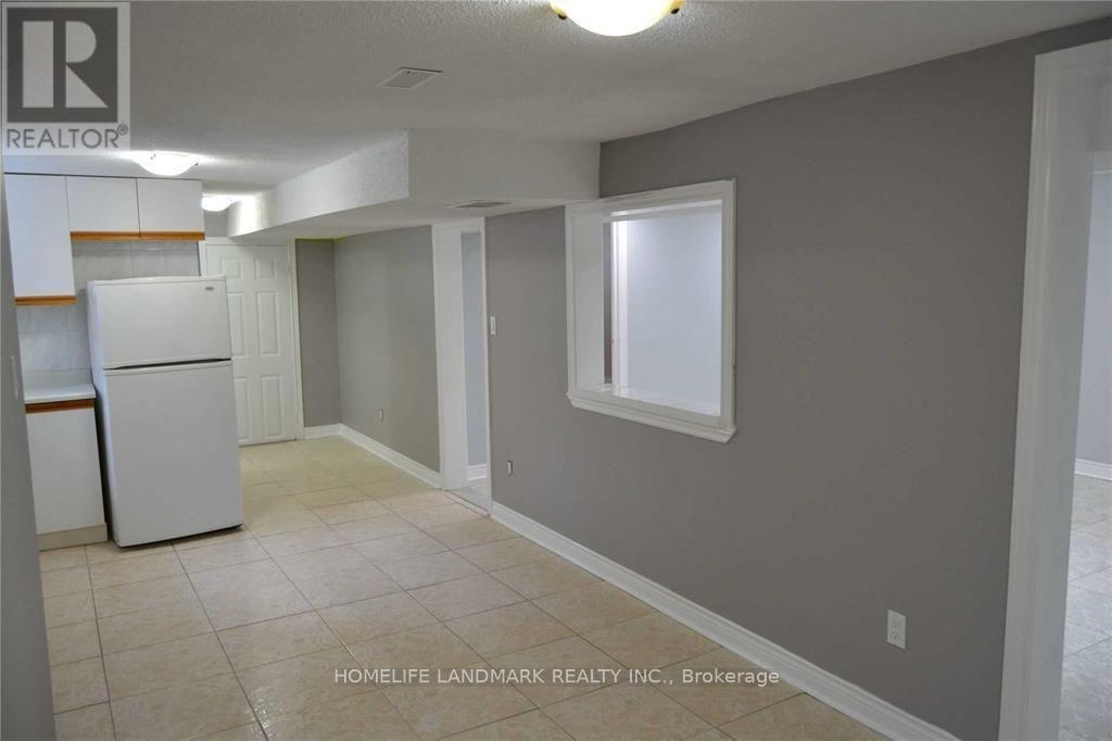 #Bsmnt 190 Barrie Street, Bradford West Gwillimbury (Bradford), Ontario, L3Z1R6, Bradford West Gwillimbury (Bradford), Ontario — photo 5 of 5